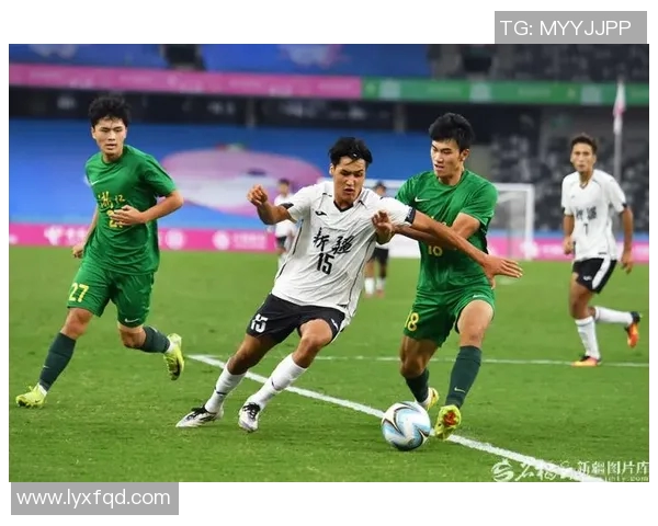 新疆籍足球明星年薪排行榜揭晓谁是收入最高的球员